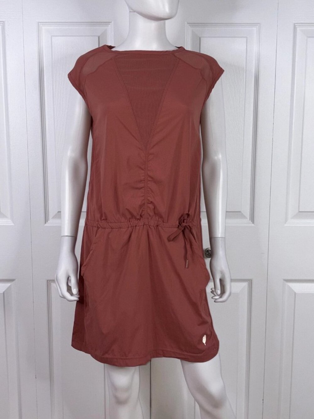 INDYGENA women's summer dress size medium